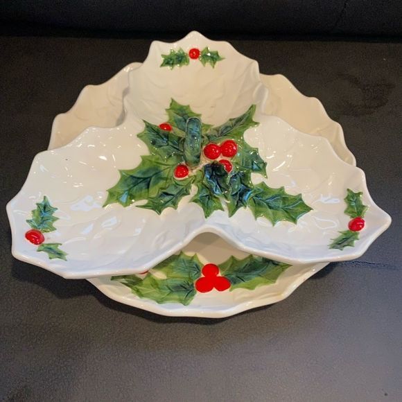Lefton Other - 𝅺Lefton Red Holly Berries plate/condiment tray. White! w/green Christmas colors
